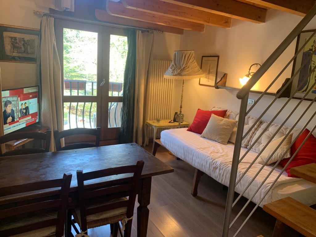 Hotel Firenze Fanano Buitenkant foto