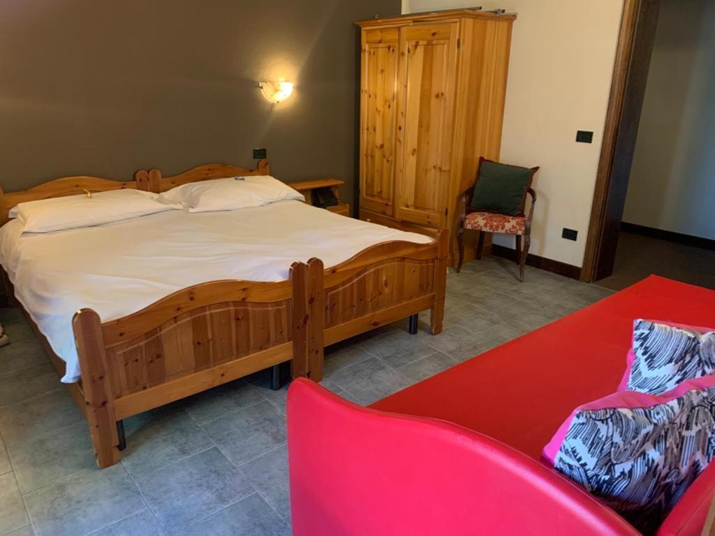 Hotel Firenze Fanano Buitenkant foto