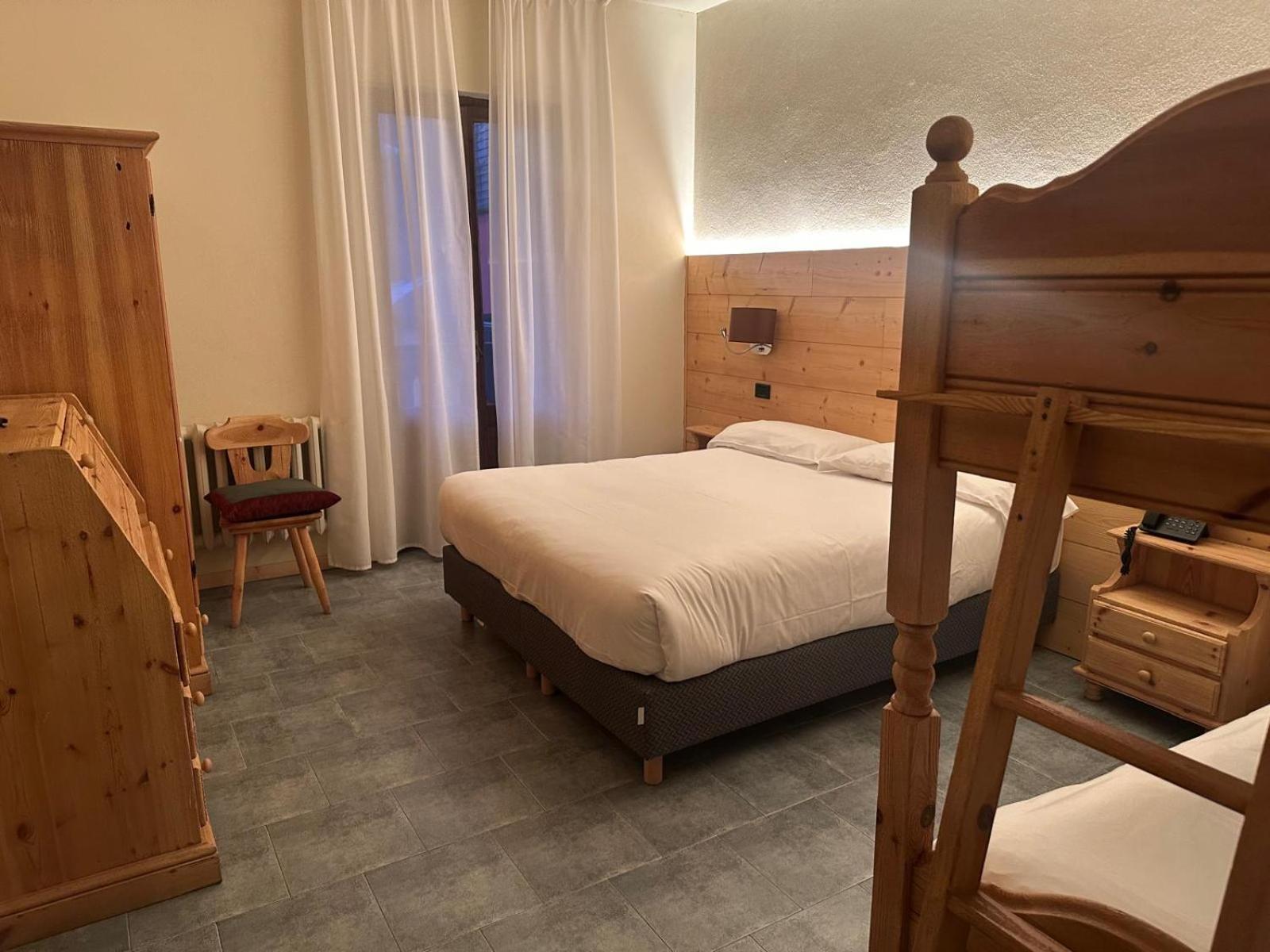 Hotel Firenze Fanano Buitenkant foto