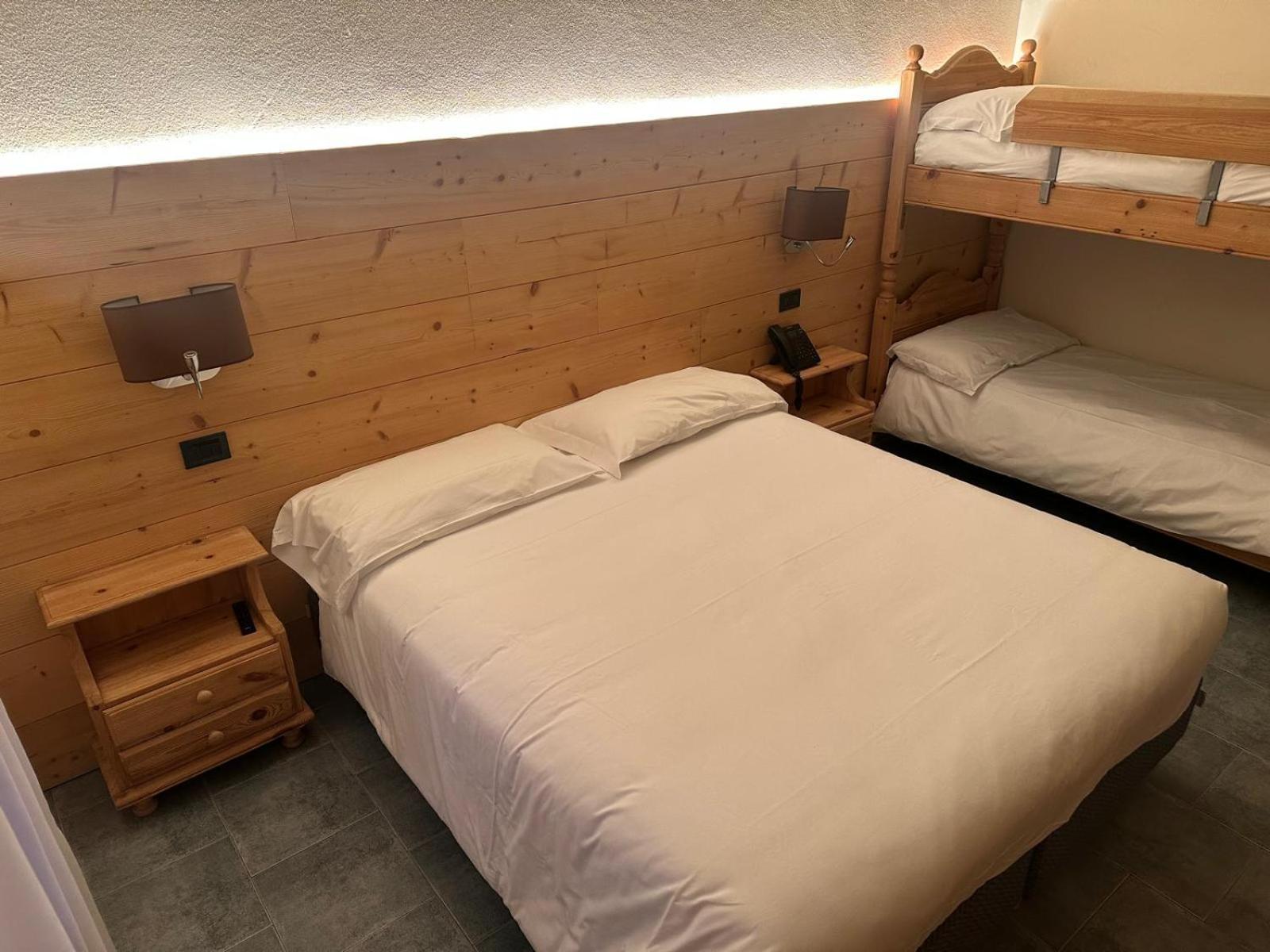 Hotel Firenze Fanano Buitenkant foto