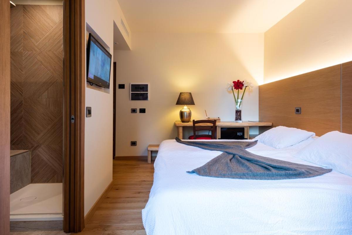 Hotel Firenze Fanano Buitenkant foto